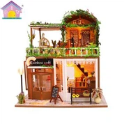 Maison de poupée en bois faite à la main